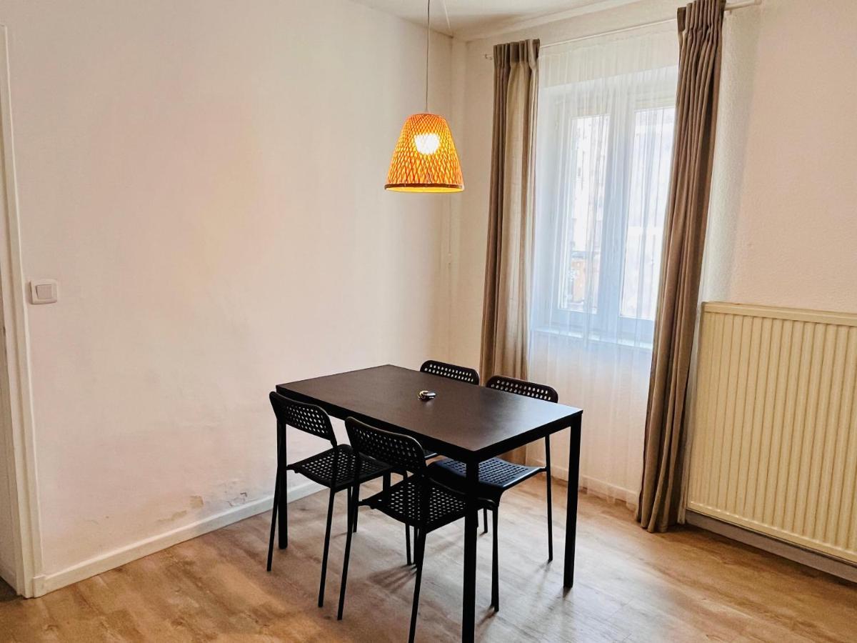 Appartement 50m2 intramuros-Parking privé gratuit-Netflix-Arrivée autonome!! Apartment 50m2-Free parking-Netflix-Self check in Aviñón Exterior foto