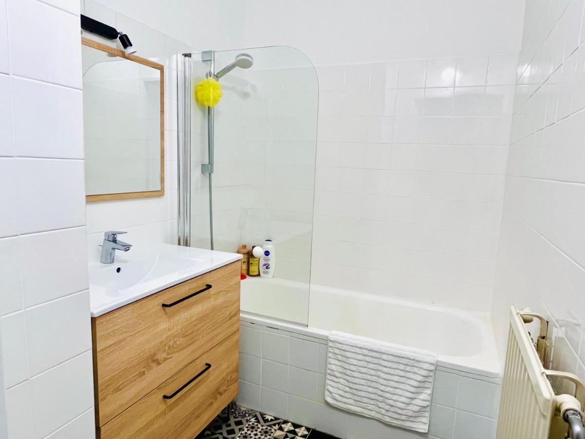 Appartement 50m2 intramuros-Parking privé gratuit-Netflix-Arrivée autonome!! Apartment 50m2-Free parking-Netflix-Self check in Aviñón Exterior foto